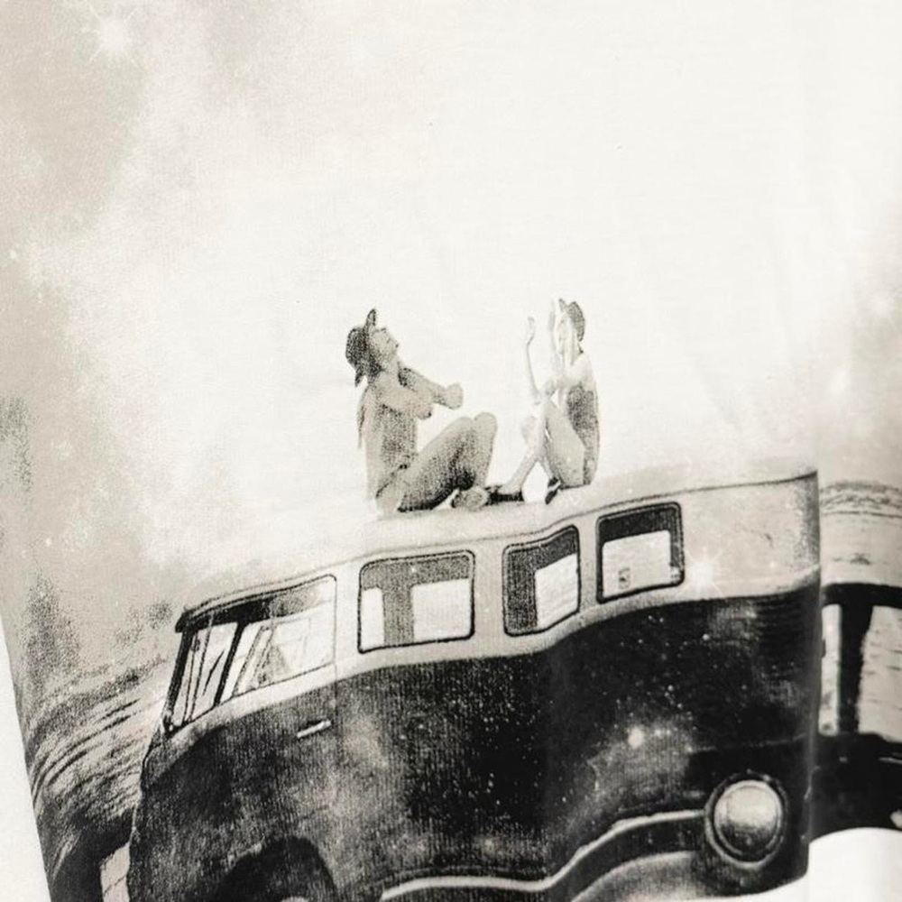 Y2K Wet Seal Volkswagen VW Bus crop Long Sleeve b&W Graphic print tee medium - Picture 7 of 8